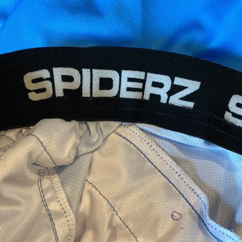 Spiderz brand blue